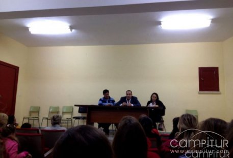 Presentación oficial del Curso 2012-2013 de Gimnasia Rítmica en Guadalcanal   